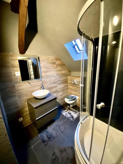 12: Privatzimmer Fuer Reisende Durch Koblenz Koblenz  Ngoại thất bức ảnh