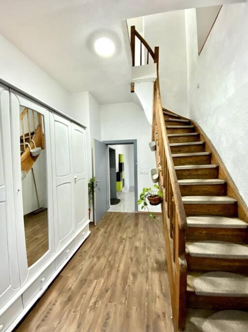 12: Privatzimmer Fuer Reisende Durch Koblenz Koblenz  Ngoại thất bức ảnh
